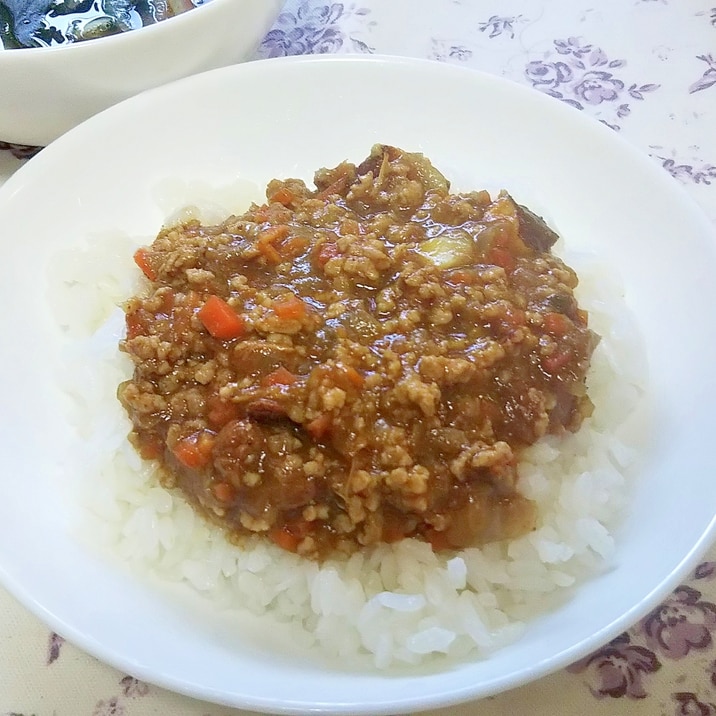 カレーの残りで簡単キーマカレー